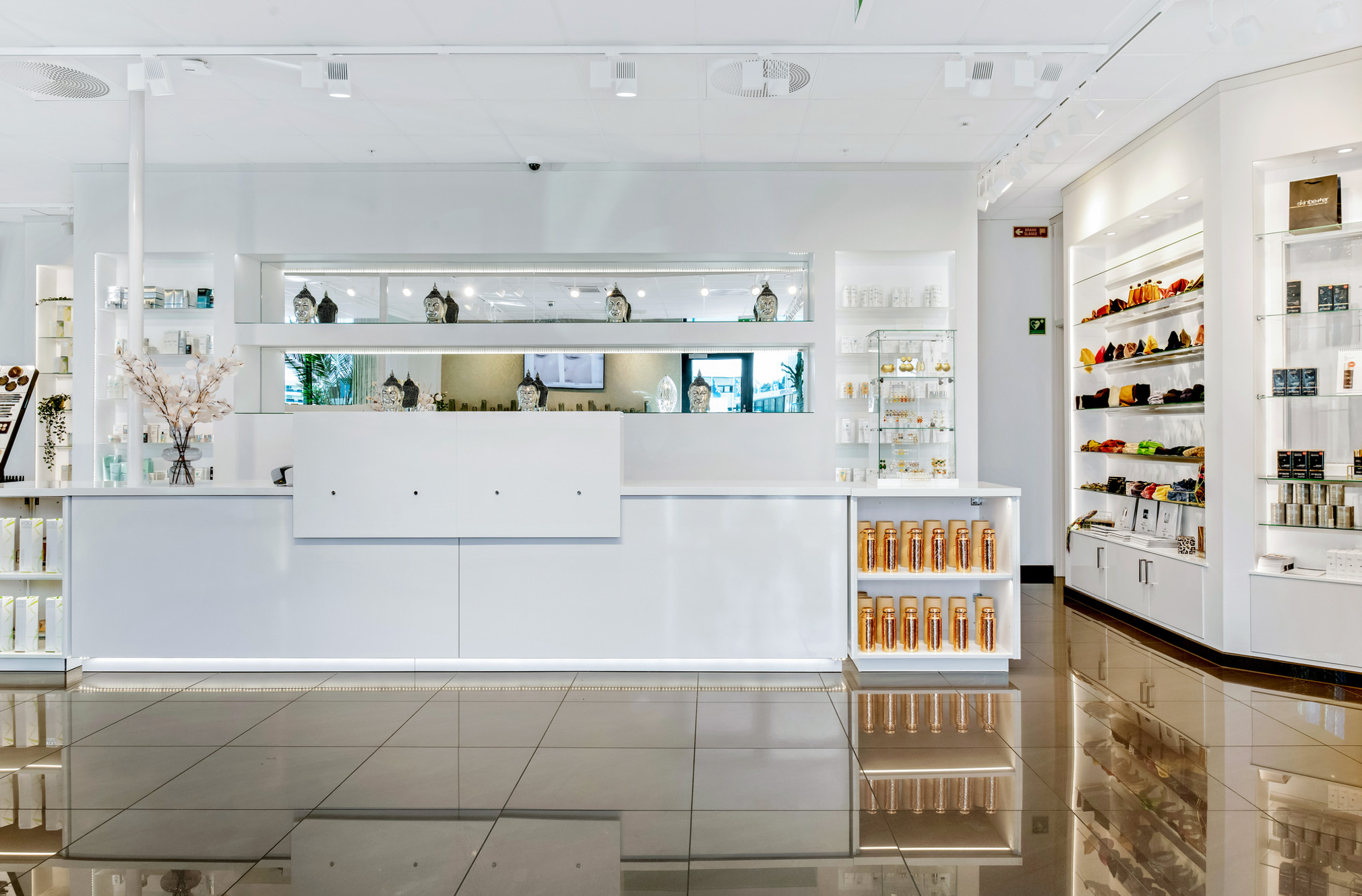 Fab.Lounge Medispa Stavanger | Hudpleie, Laser & Injeksjoner