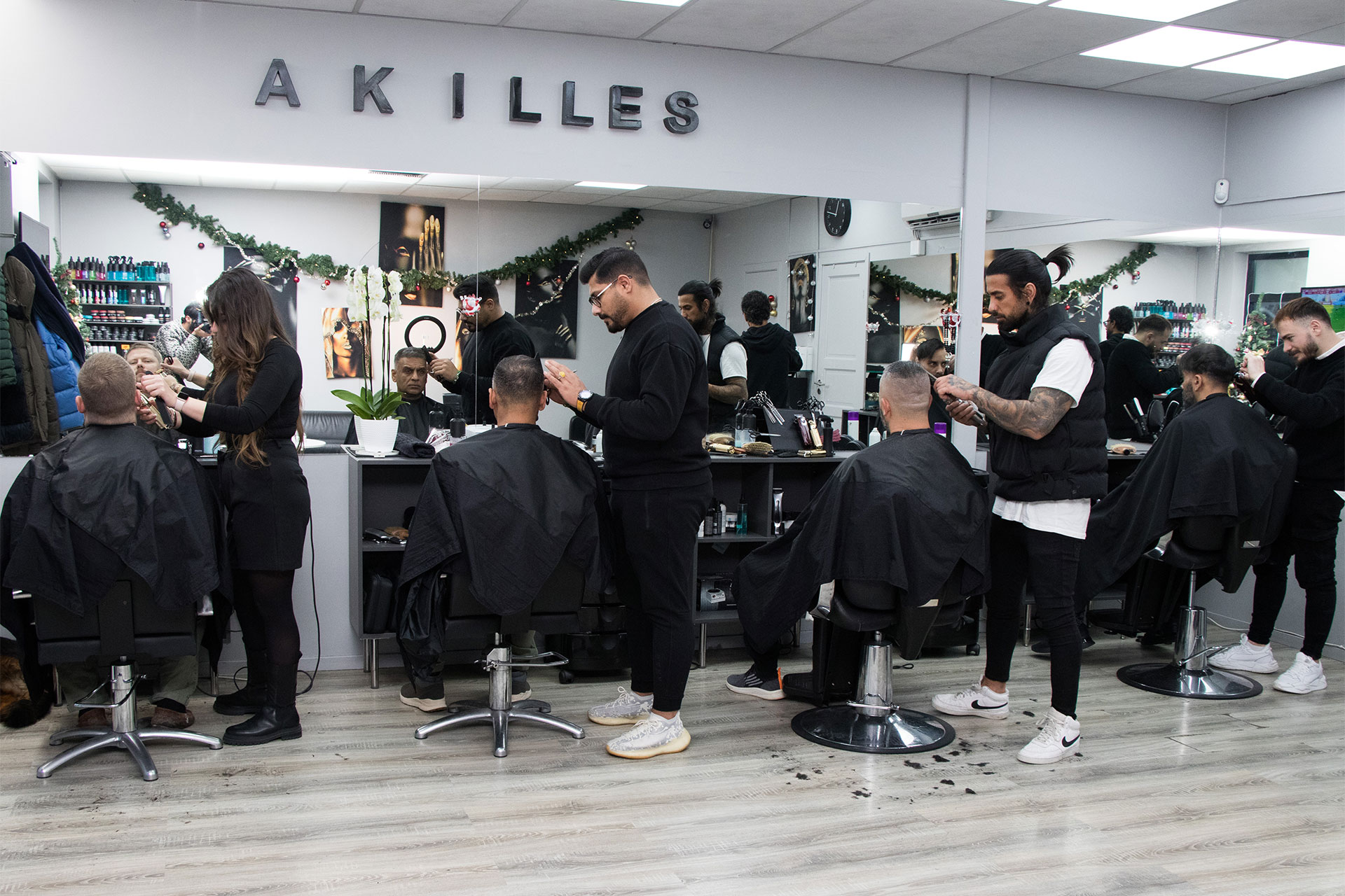 Hjem - Akilles frisørsalong
