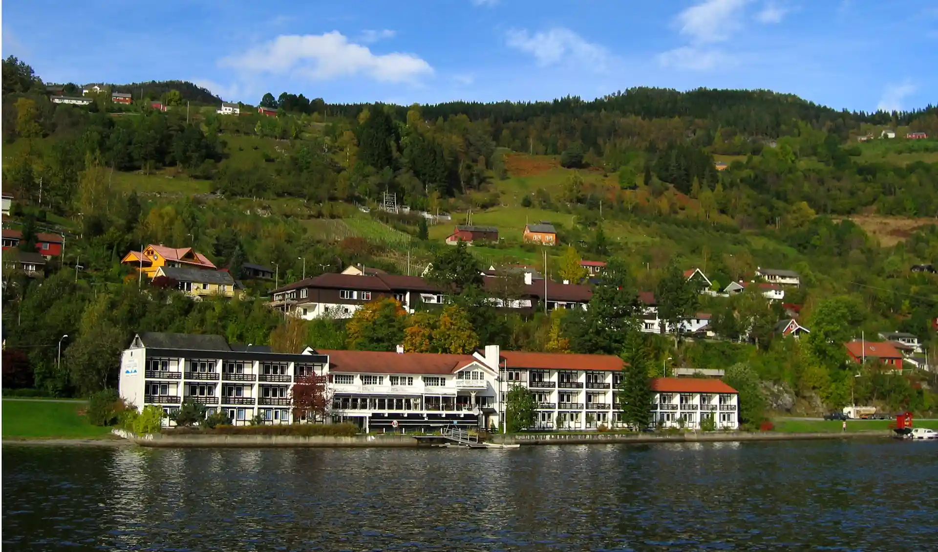 Bnature.com | Family Adventure in Norway, Hardangerfjord