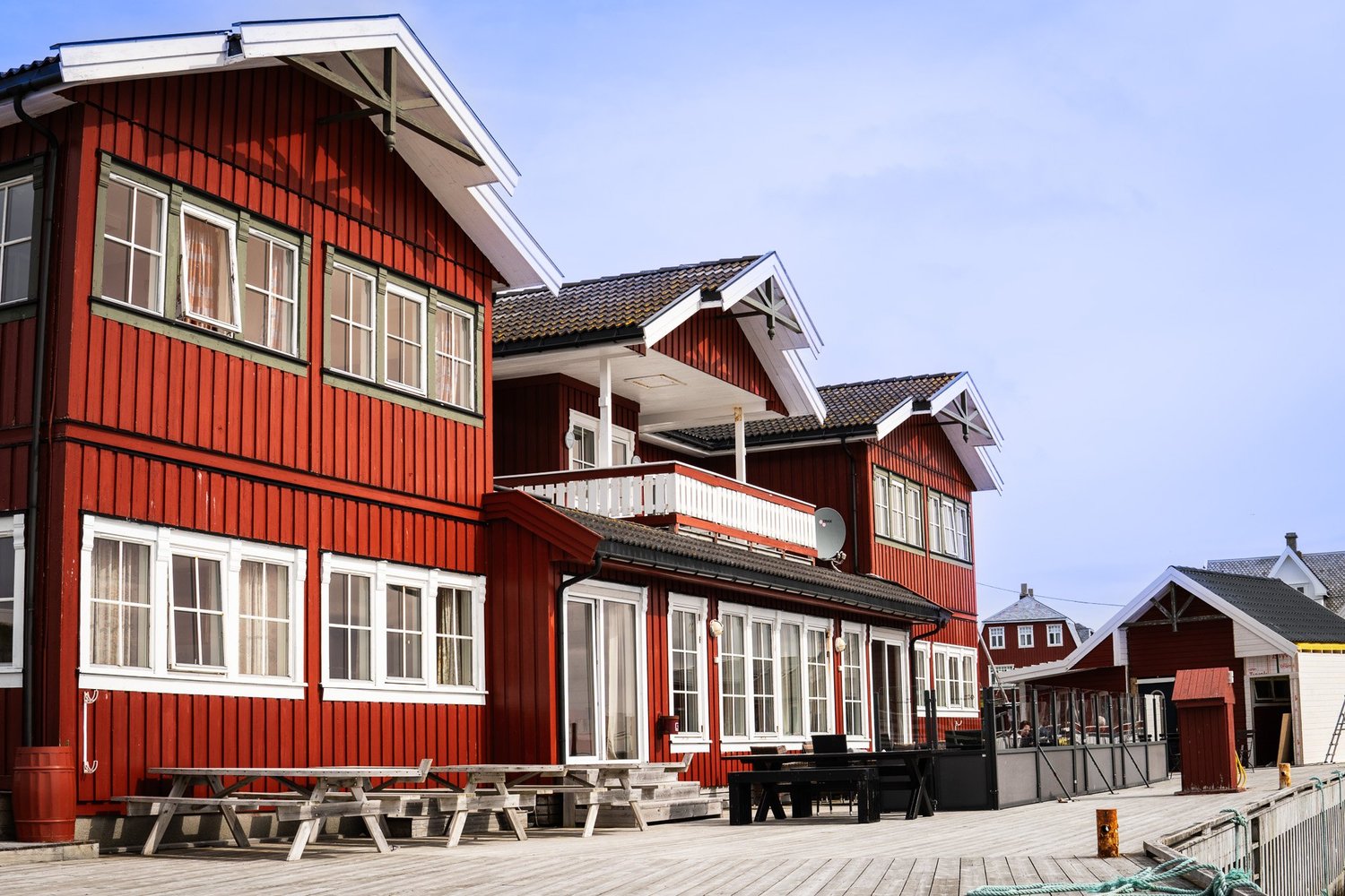 Røst Bryggehotell | Book ditt opphold nå