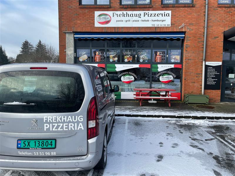 Hjem | Frekhaug Pizzeria