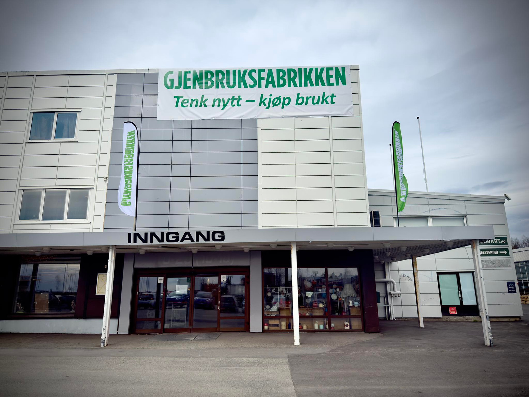 Gjenbruksfabrikken | Brukthandel | Stasjonsveien 1, 1570, Ryggebyen, Norway