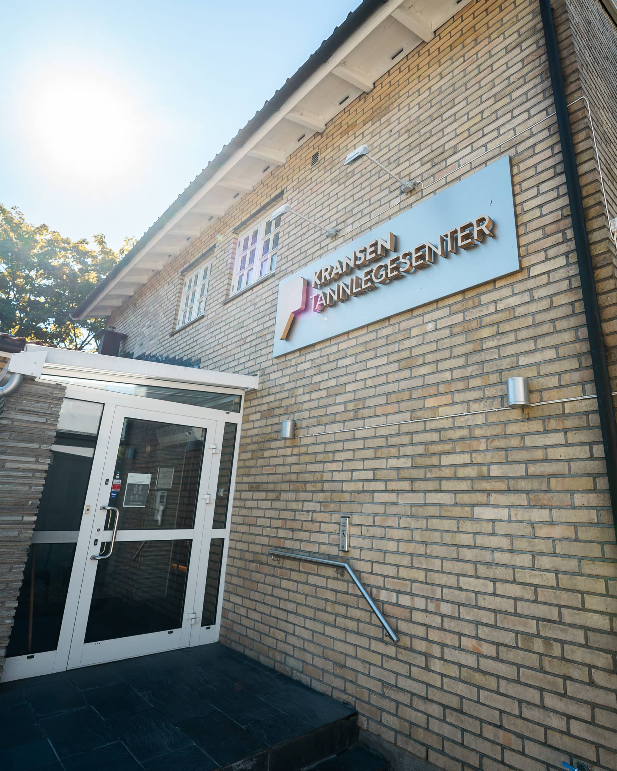 Tannlege Moss | Kransen Tannlegesenter AS | Tannklinikk Østfold