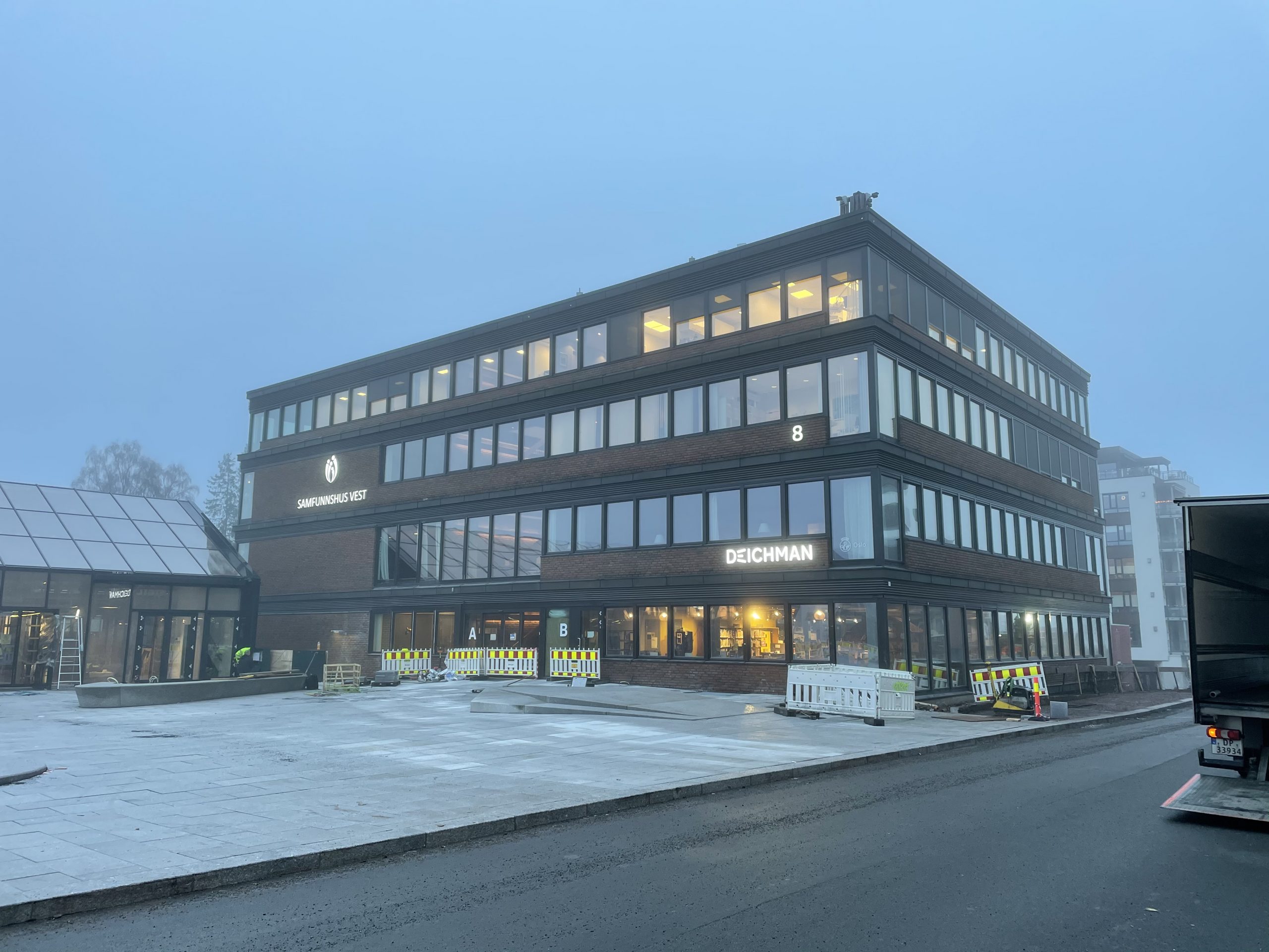 Forsiden - Samfunnshus Vest SA