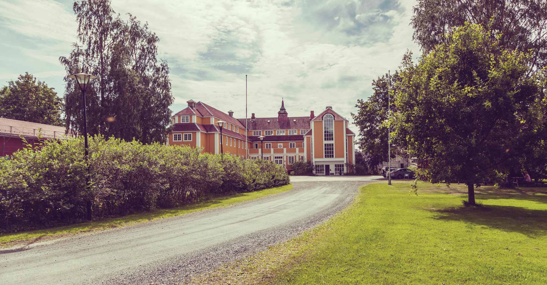 Bakketun Folkehøgskole - Folkehøgskole i Trøndelag