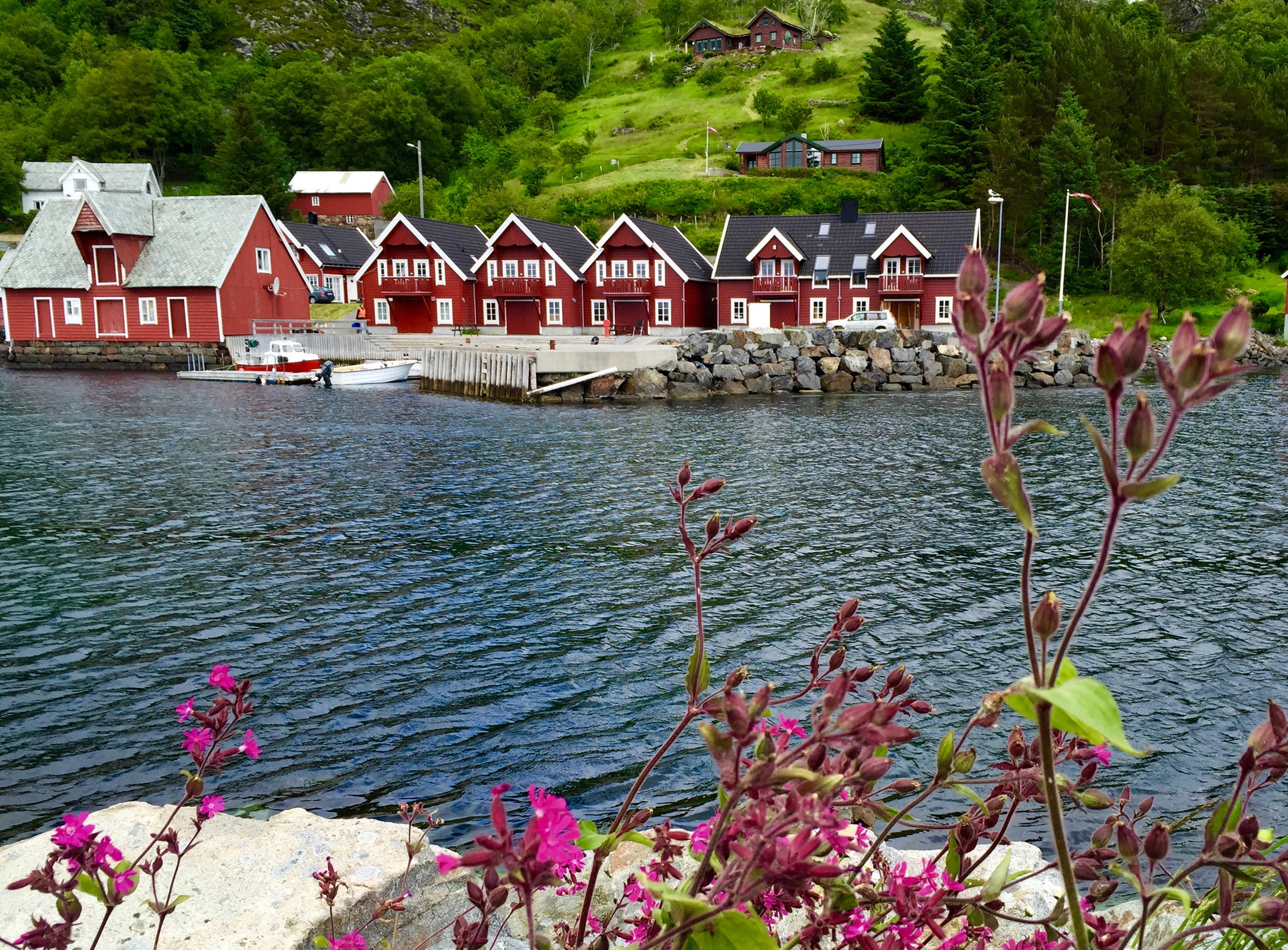 Rental of sea cabins and apartments | Bakkevik Brygge AS | Vestland