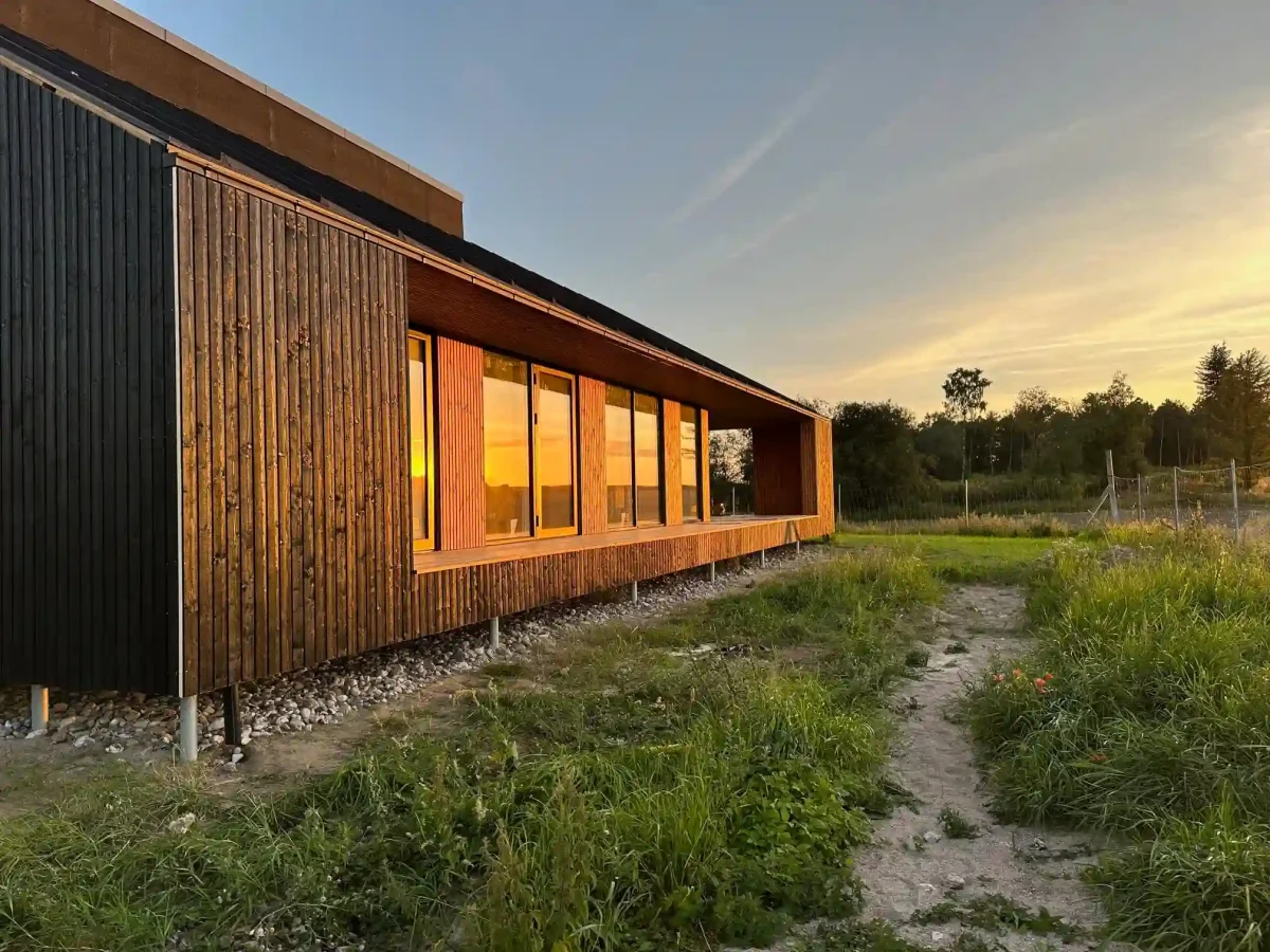 BAYO.S Screw foundations - eco-friendly alternative to concrete