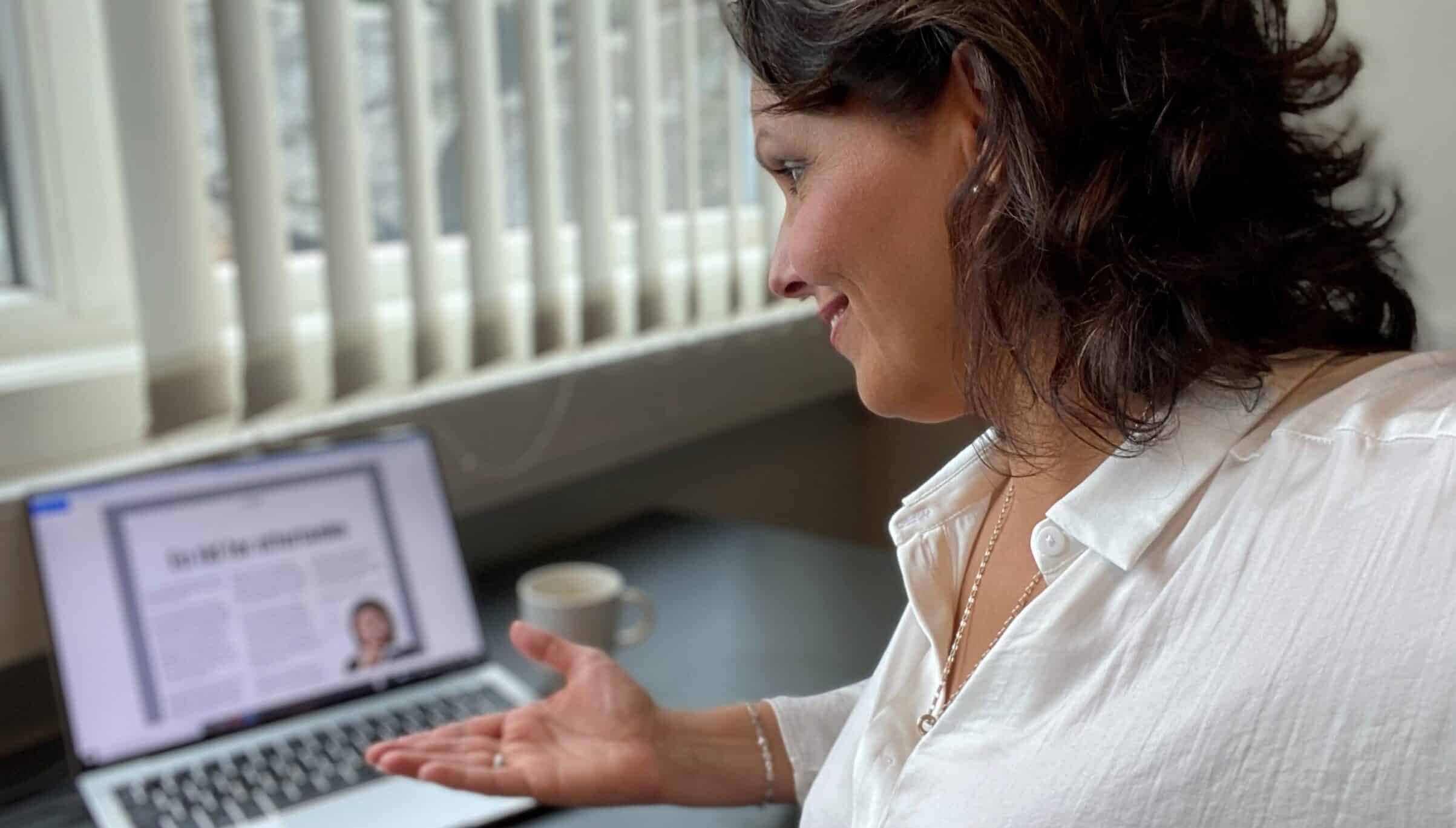 Rekruttering og lederutvikling i Østfold | Bedriftskonsulent Carine Helgesen