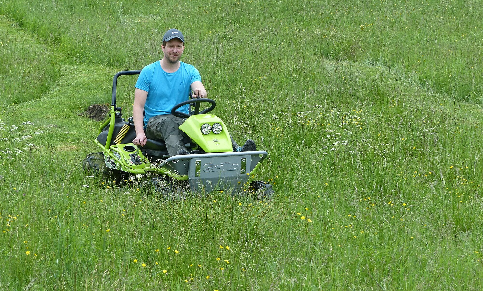 Maskingrossist | Borg Maskin AS | Korntørker og Gjødselspredere