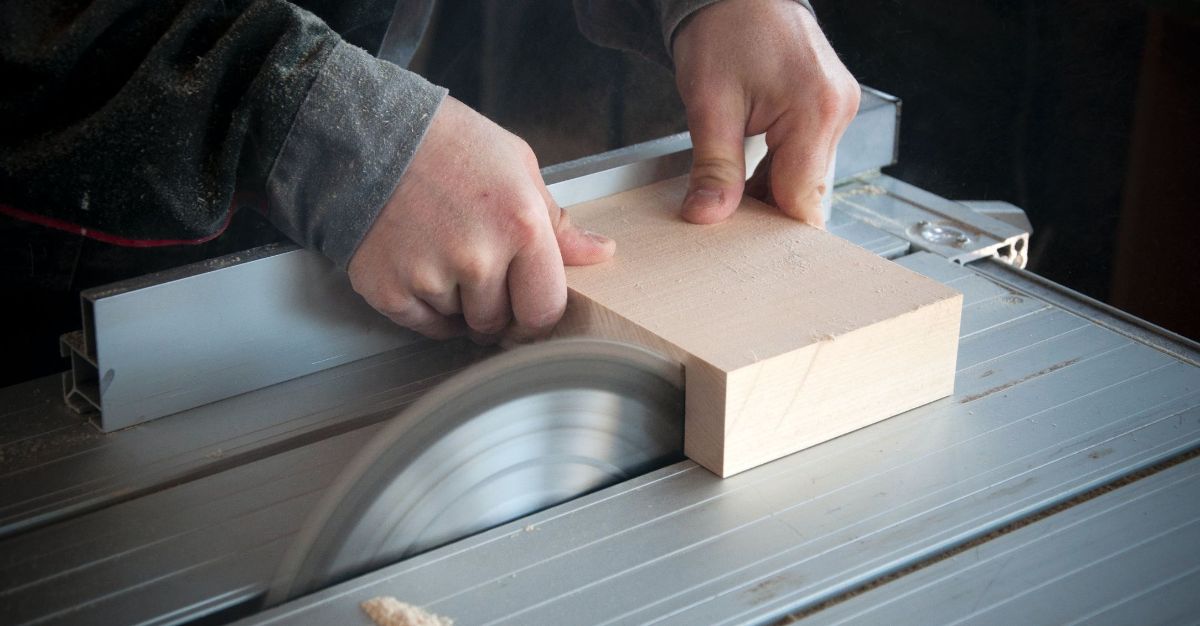 Ditt lokale tømrerfirma i Stjørdal | Brødrene Hofstad AS