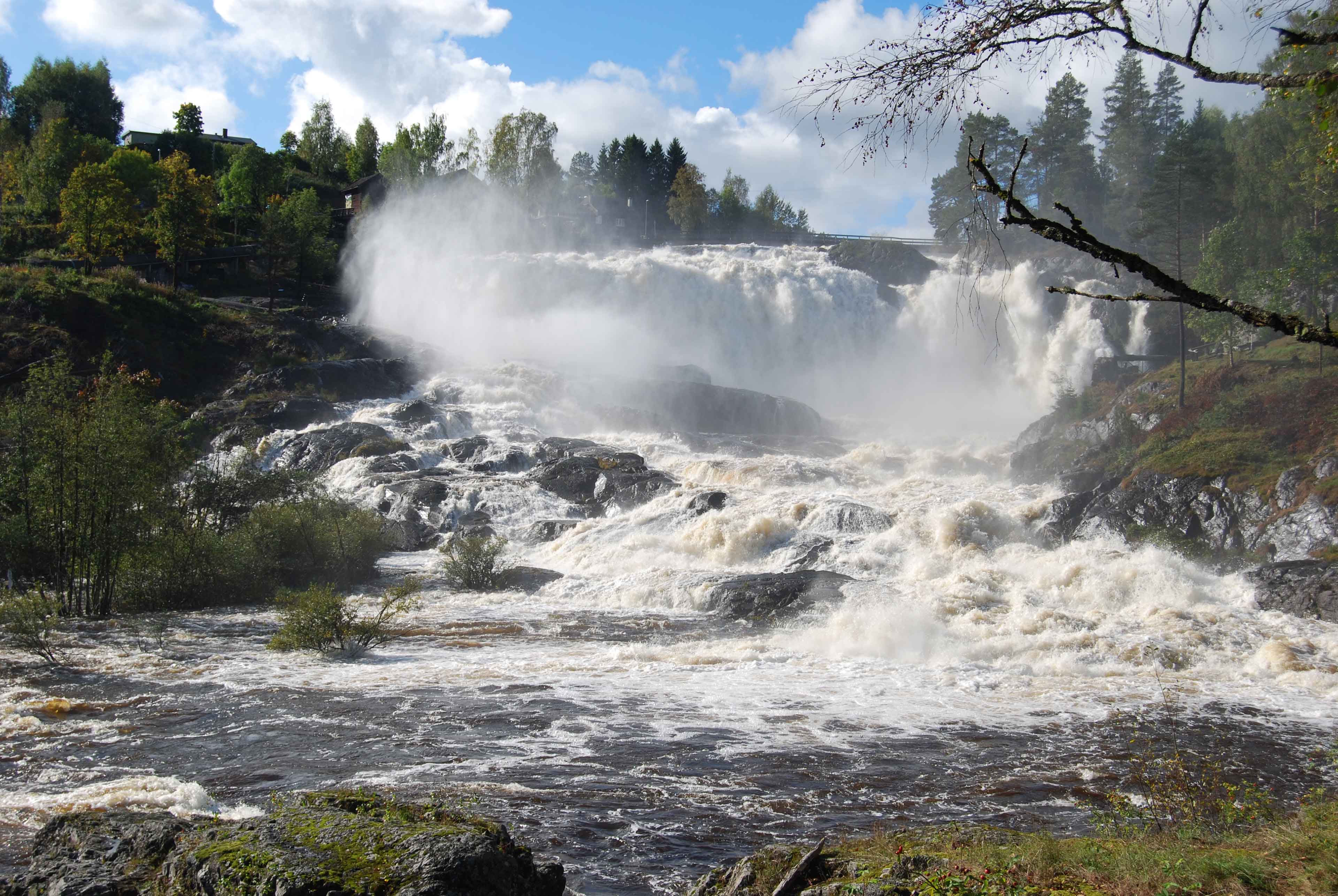 Clean Energy Group AS is a renewable energy developer, investor and long-term asset manager based in Norway.