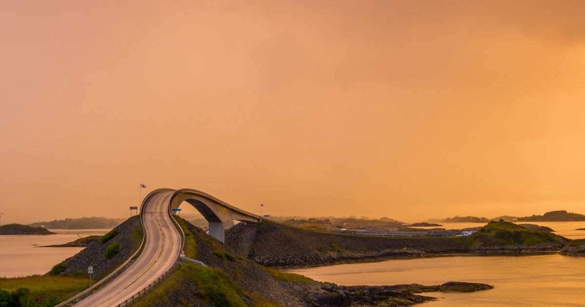 Corporate | ColliCare Logistics