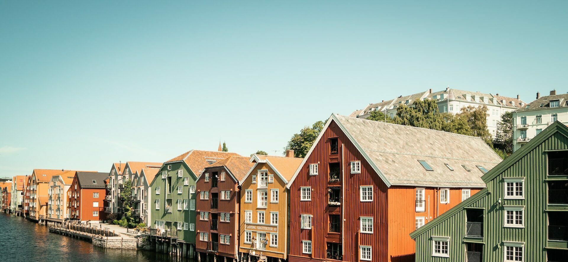 Dataskilt AS – Skilt, Bildekor & Reklameflagg i Trondheim