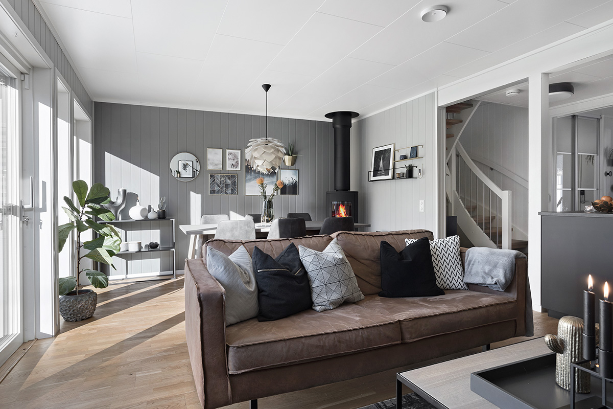 Design by VAMØ
