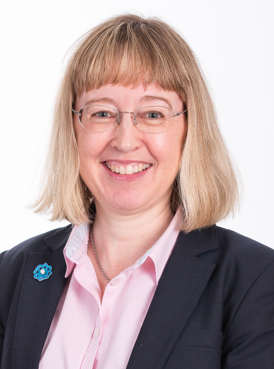 Birgit Vinnes - Advokatforum