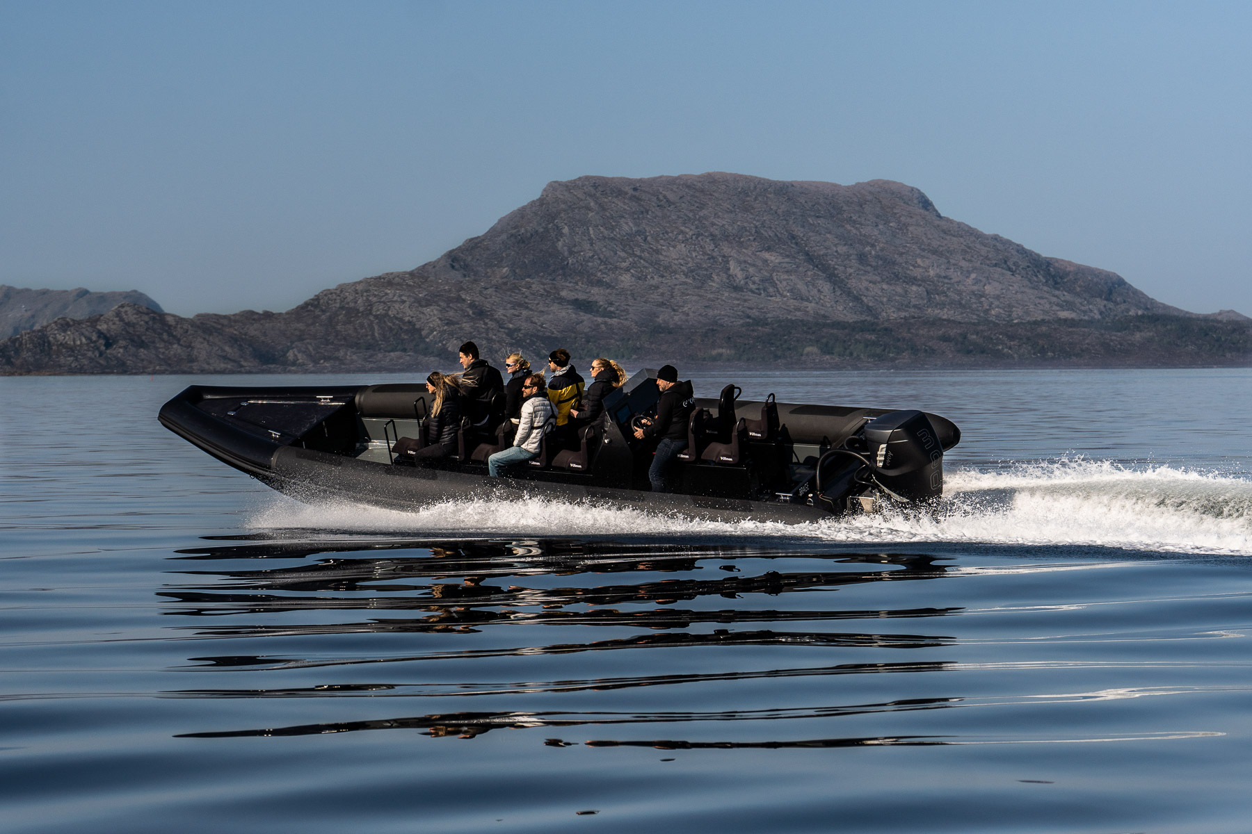 Evoy Electric Boats | Inboard & Outboard Motors 120–400 hp