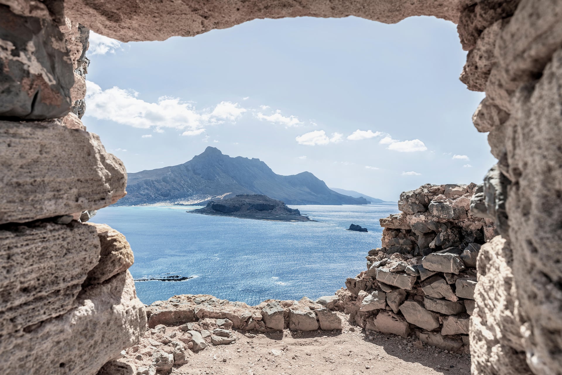 Flyreiser og flybilletter til over 80 reisemål over hele verden