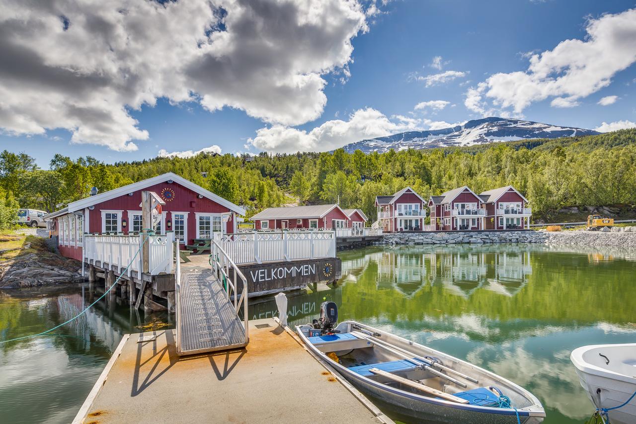 Garsnes Brygge | Restaurant and Fjord Hotel in Norway