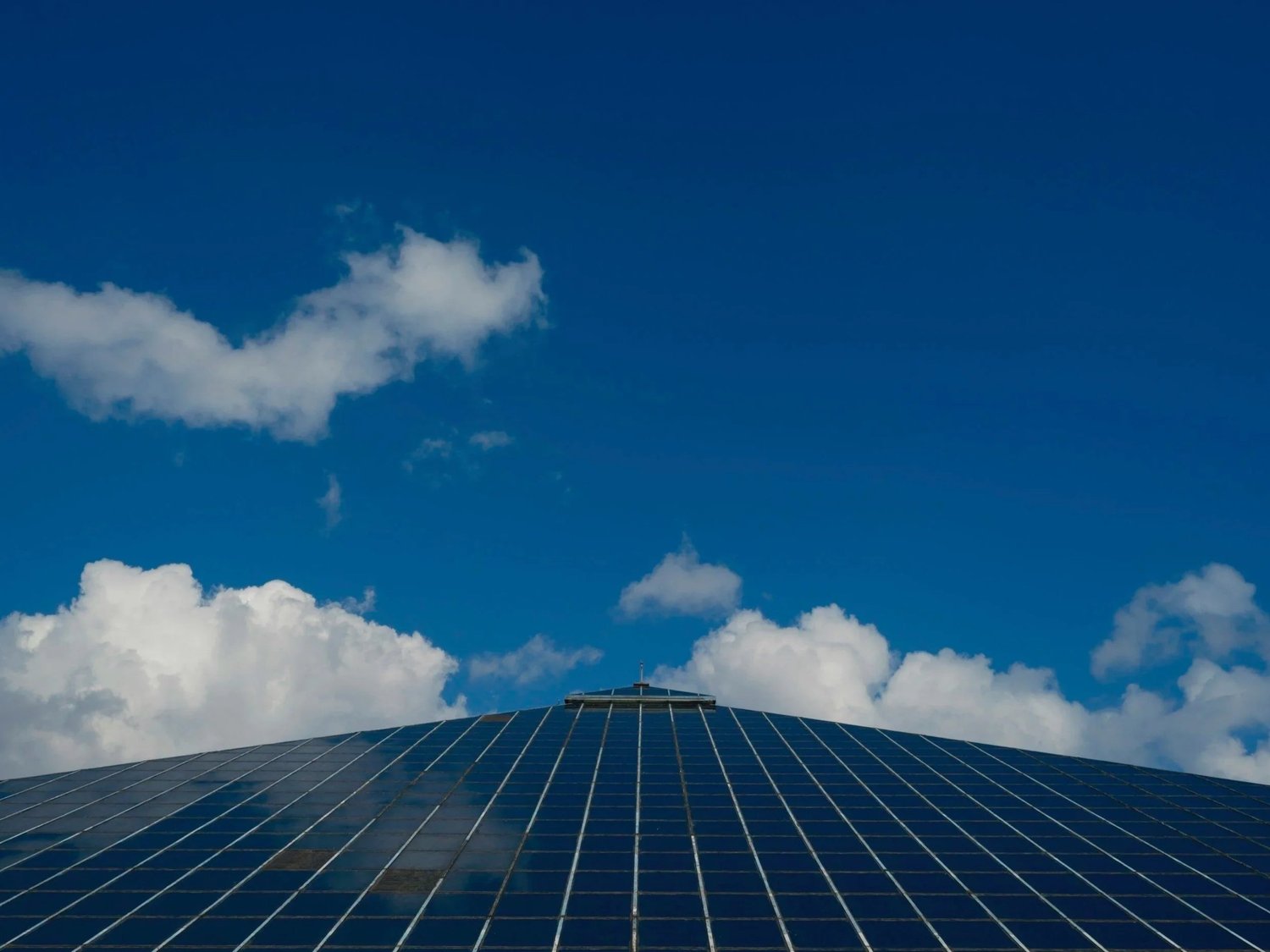 Gjersøe & Partnere | Ta kontakt for effektive solskjermingsløsninger