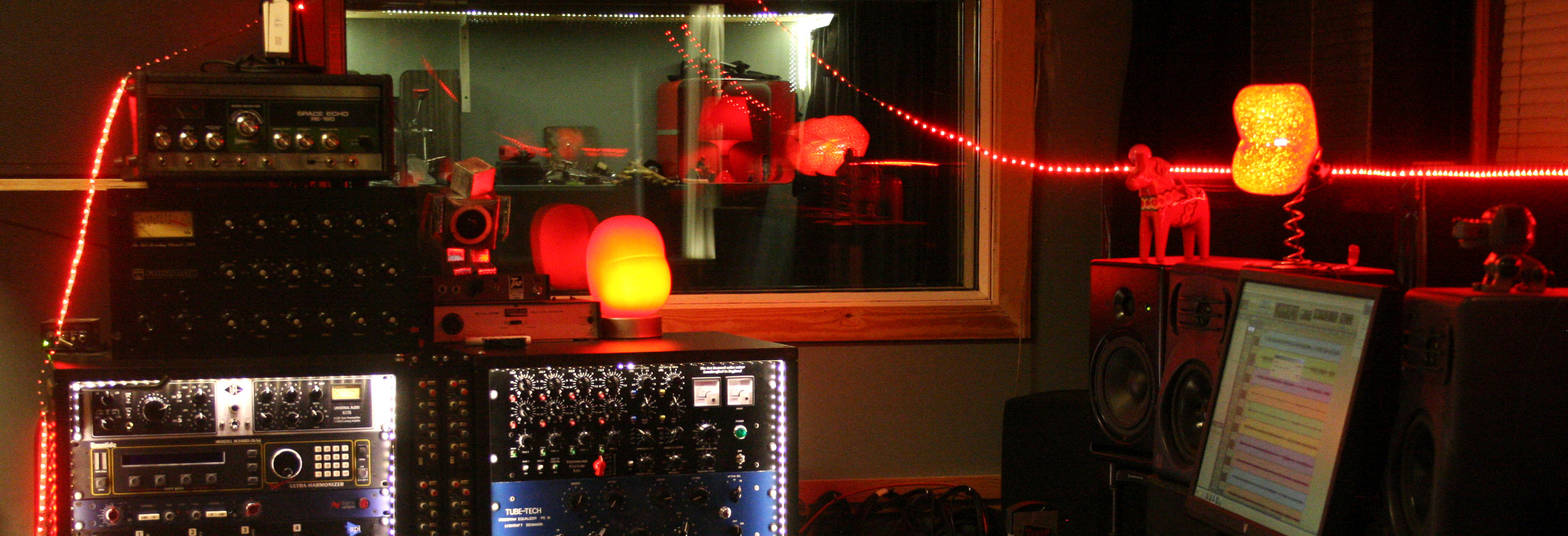 HJEM | Havnelageret studio