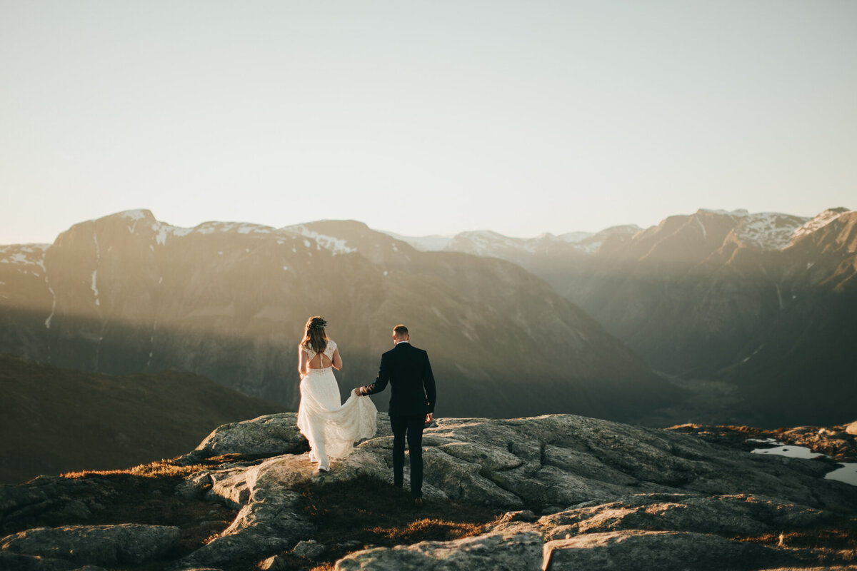 Heim | Bryllupsfotograf på Vestlandet