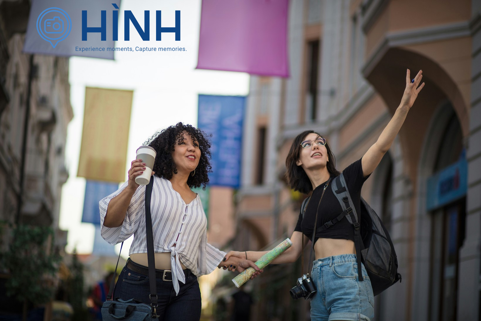 Hình - Connecting travelers with local photographers.