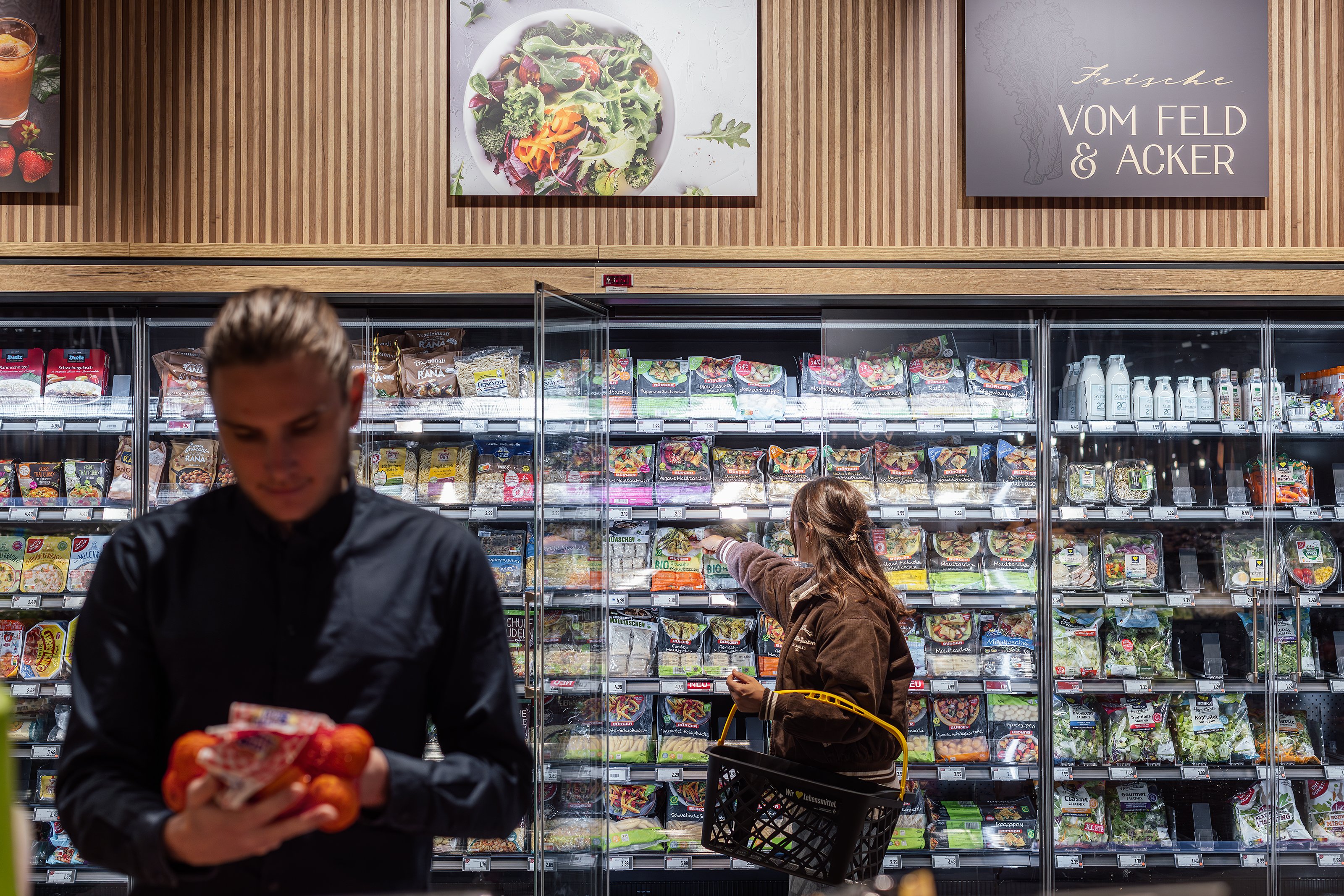 HL Display | The better shopping experience