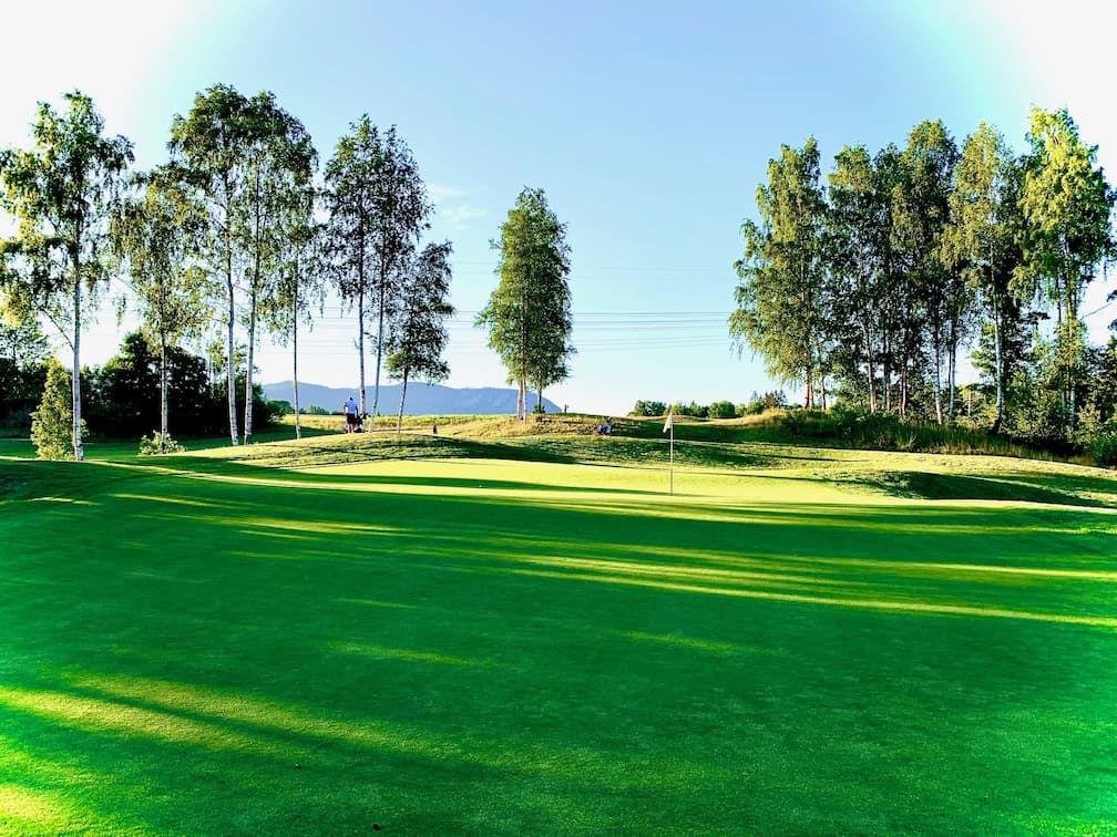 Norges beste Golfbane | 18 hull | Holtsmark Golfklubb