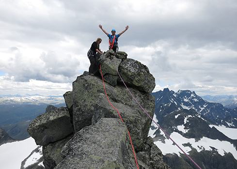 Klatrekurs med Klatrekompaniet | Erfarne instruktøre og gode referanser.