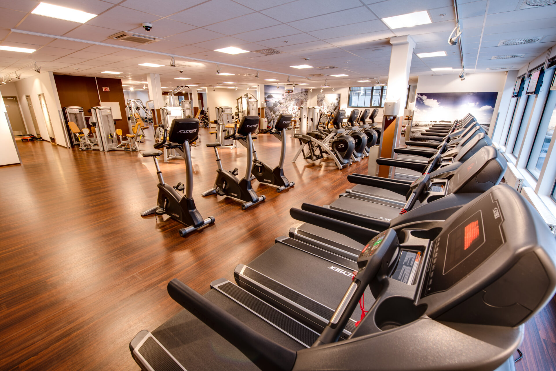 FitnessRoom - Trening på dine vilkår