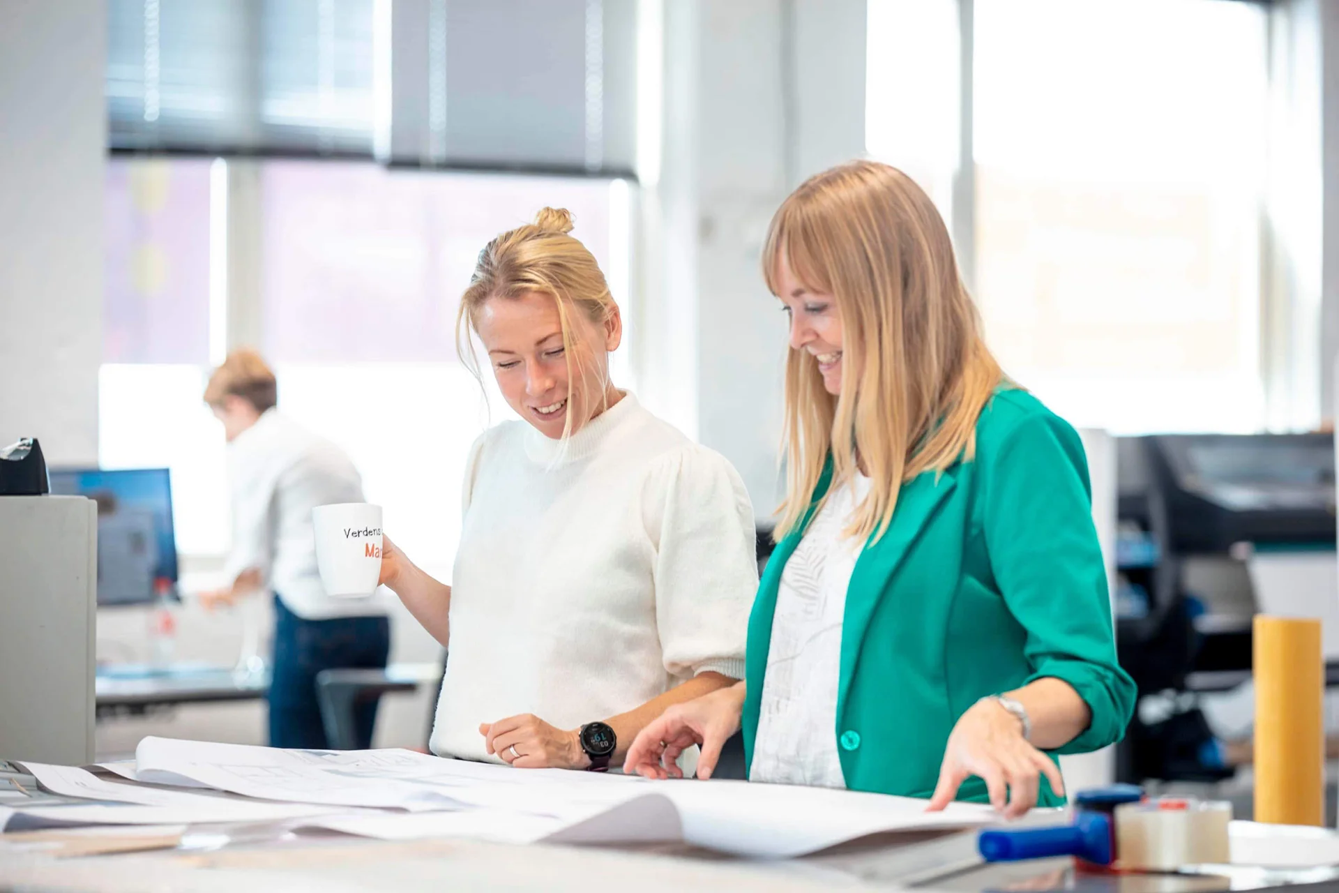 MAKE!Graphics - En etablert grafisk design- og produksjonsbedrift.