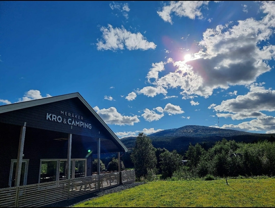 Ekte husmannskost i trivelig atmosfære! Rett ved E14