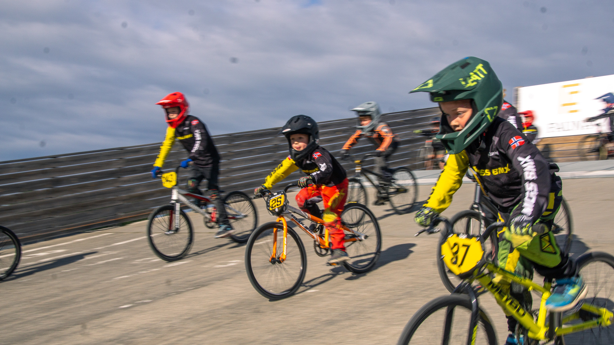 Moss BMX Club | Har du lyst til å prøve BMX?