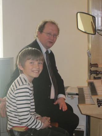 Velkommen til orgelskolen Ulvedalen ~ Mitt fotoalbum
