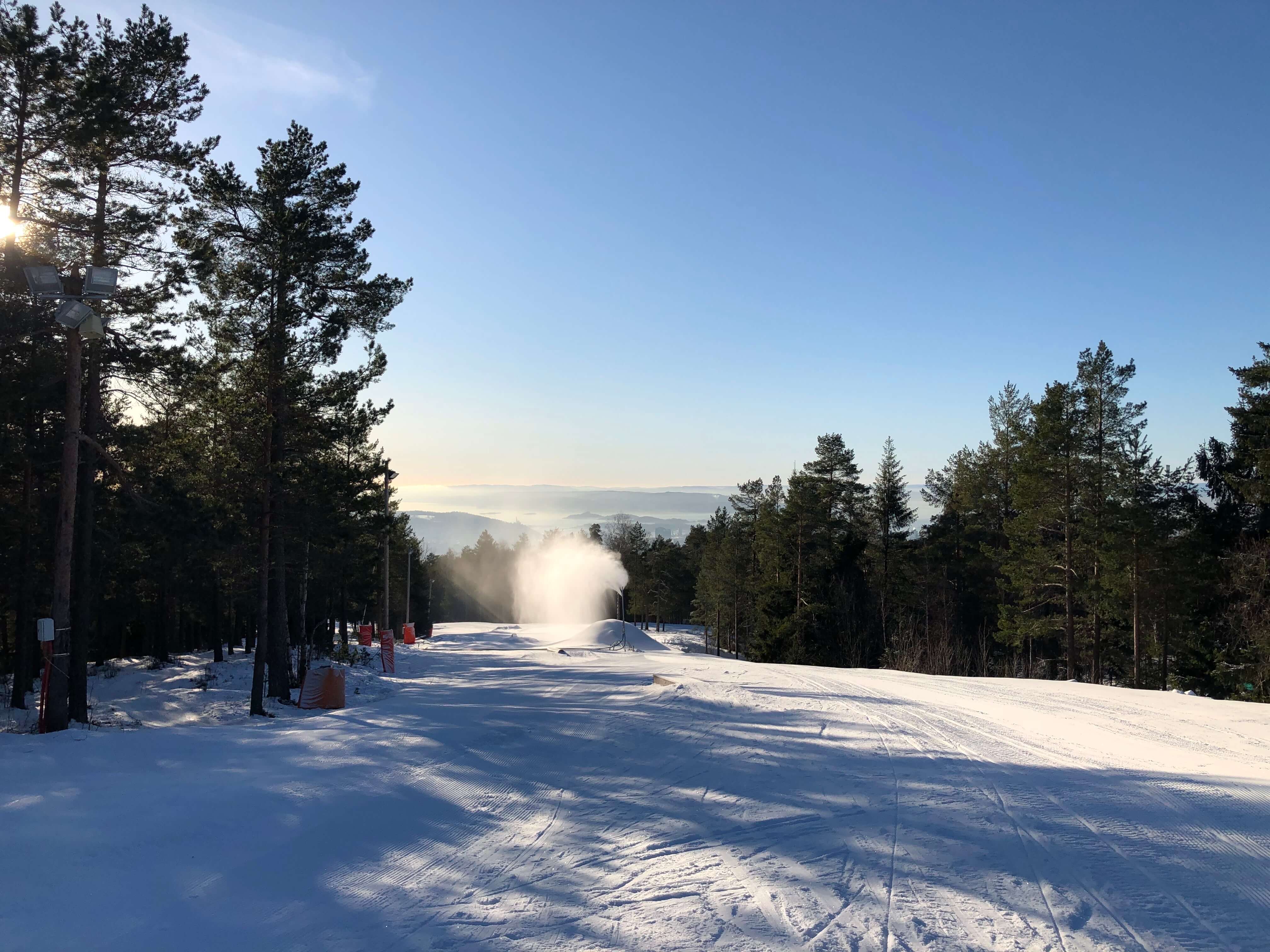 Oslo Skisenter Grefsenkollen | Ski & Snowboard | Familievennlig Skianlegg