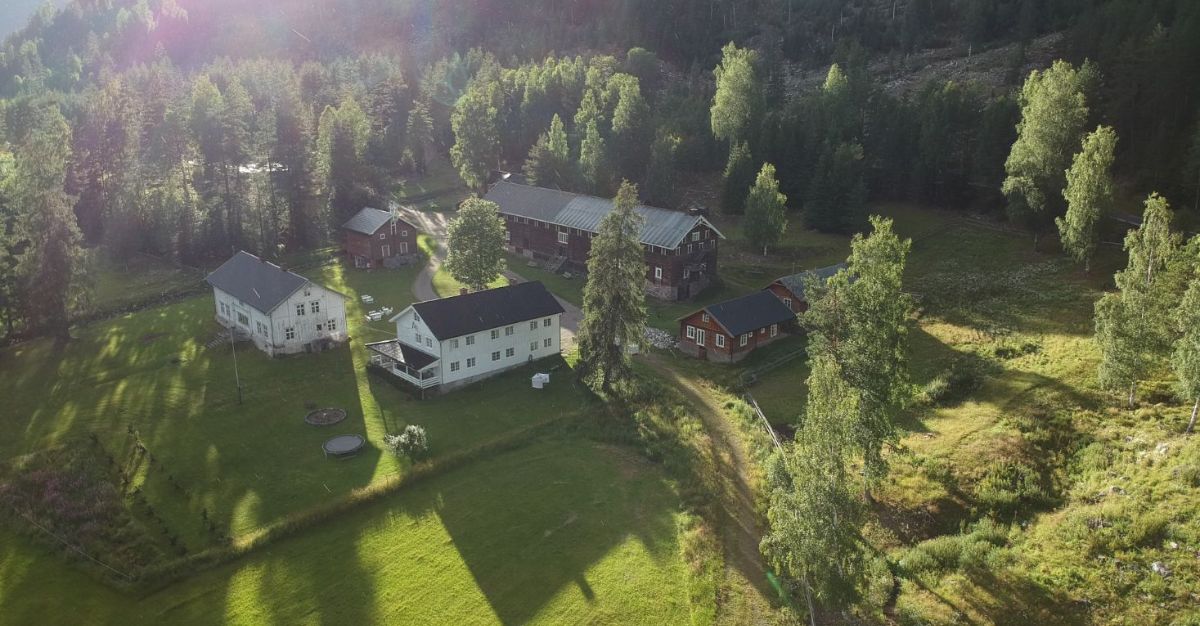 Hjem | Piltingsrud gard