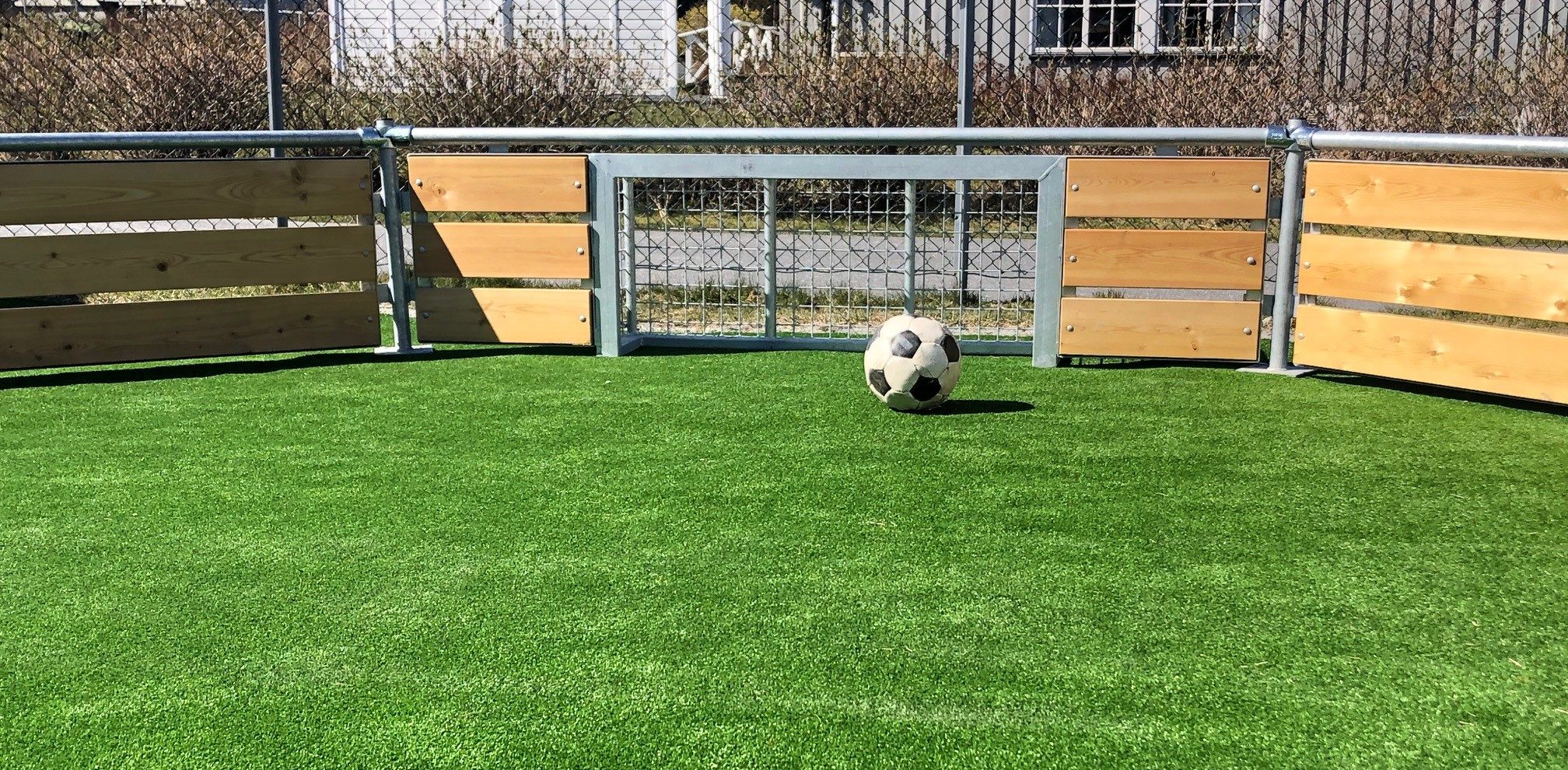 Velkommen til RealTurf Norge - stort utvalgt av kunstgress til alle formål