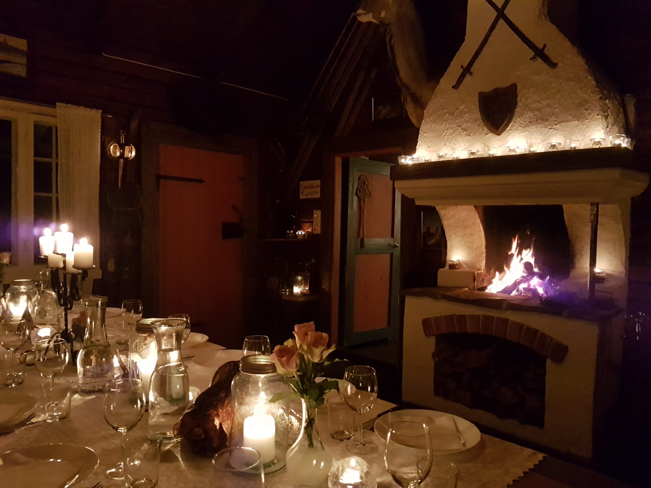 Hjem · Rønningen Gård, Skui i Bærum. Idyllisk og annerledes