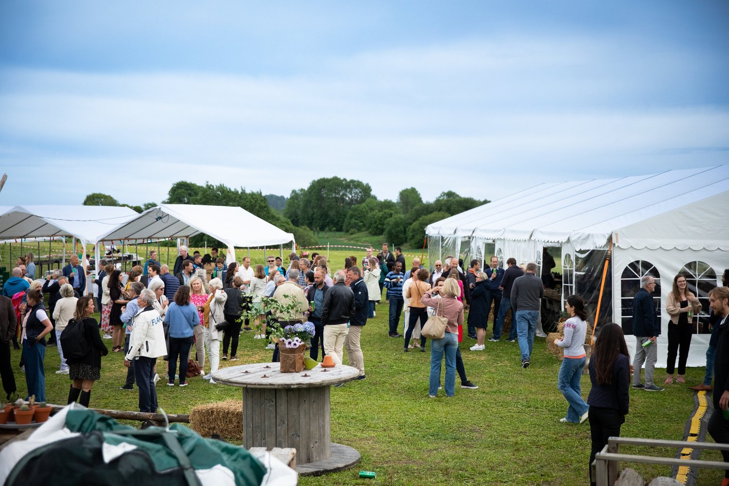 Skui Gård | Utleie, Sommercafé, juletrær