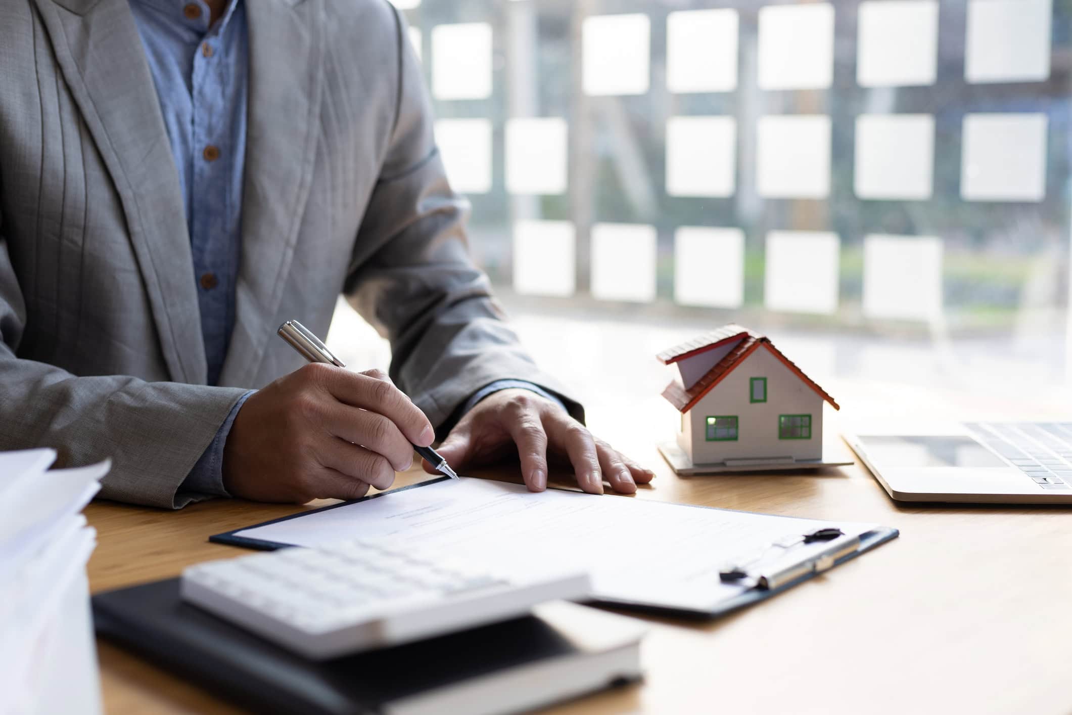 Takstmann i Oslo & Akershus | Taksering for bolig og næring | StorOsloTakst