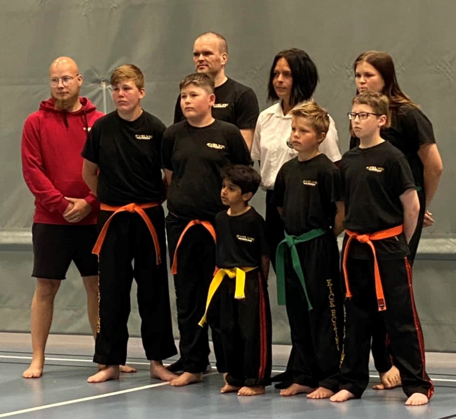 SVELVIK KICKBOXING -