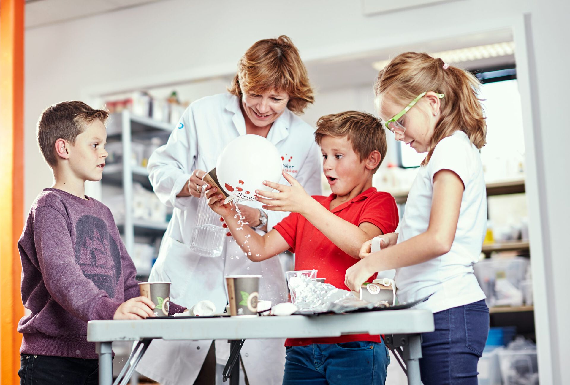 Forskerfabrikken - Kurs for Barn og Nettbuttikk