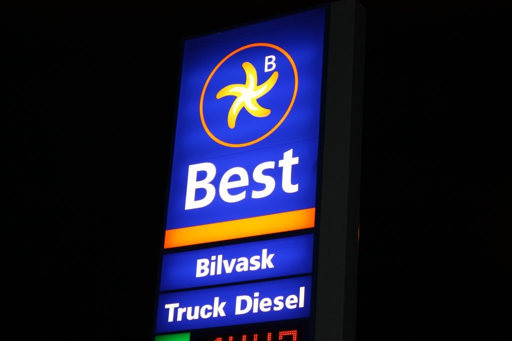 Bensinstasjon i Meløy - Tidemann Bil AS