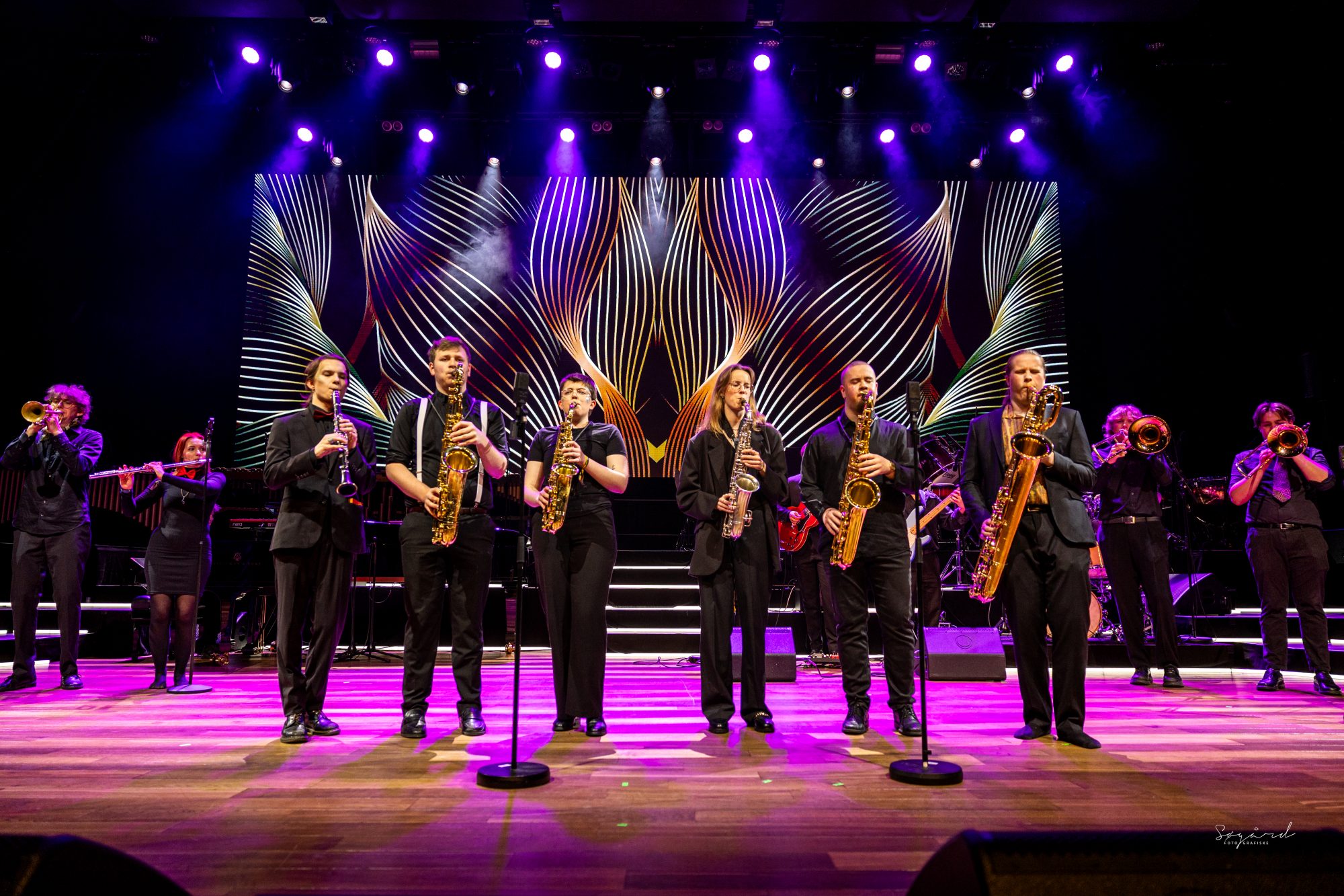 Toneheim Folkehøgskole - Vi er til for unge musikere!