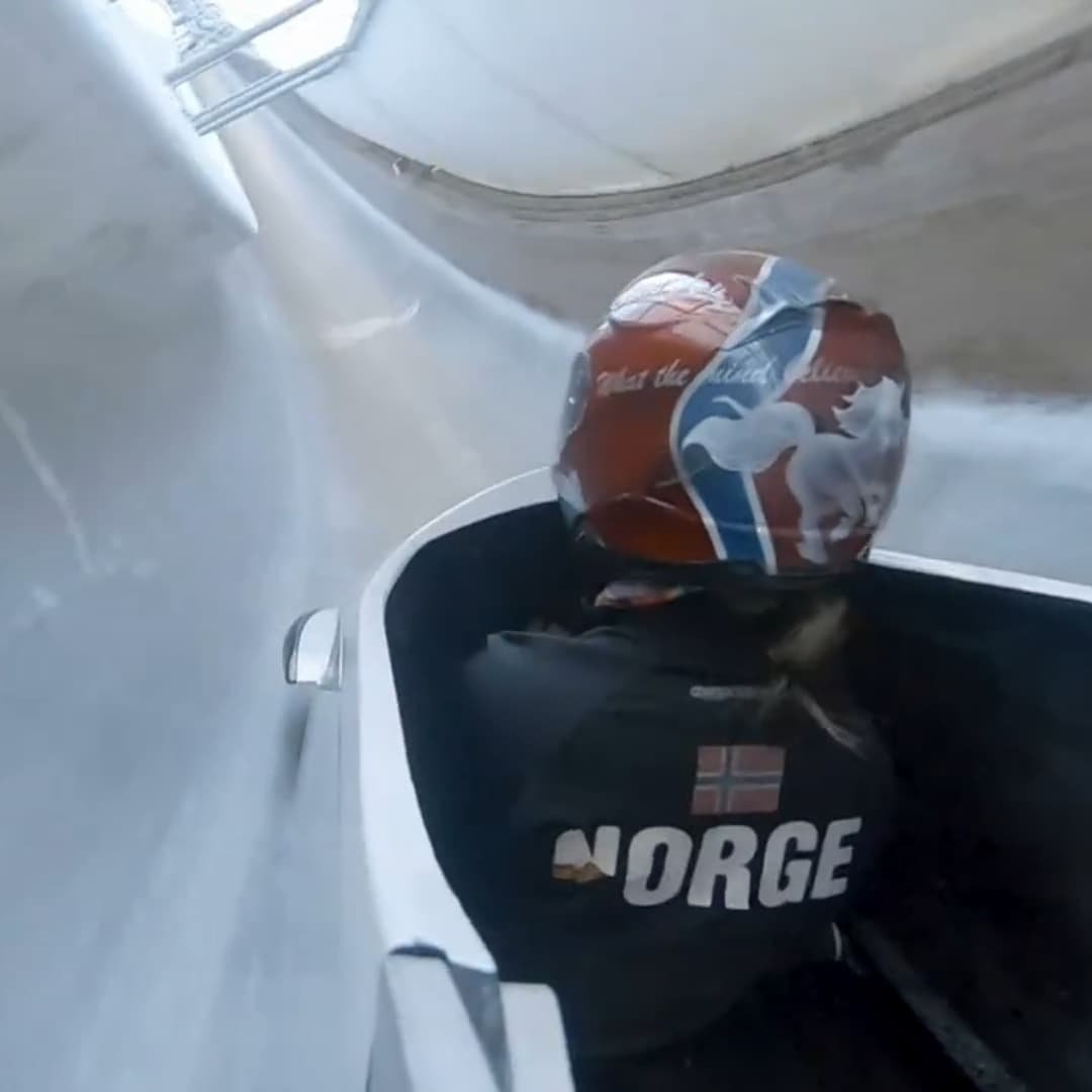 Troll Bobteam Hunderfossen