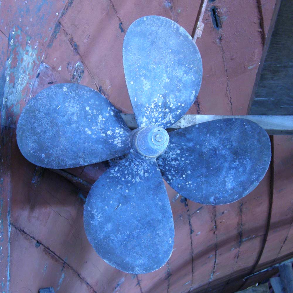 Risør Trebåtbyggeri A/S - Forside